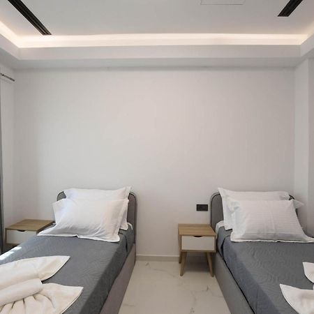 Orion Eco Suites Karteros Zimmer foto